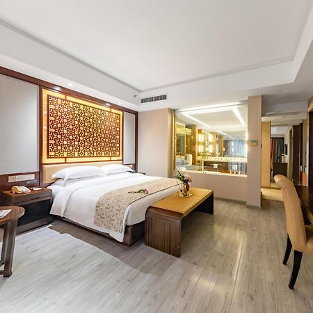 King Royal Hotel Yunfu Eksteriør bilde
