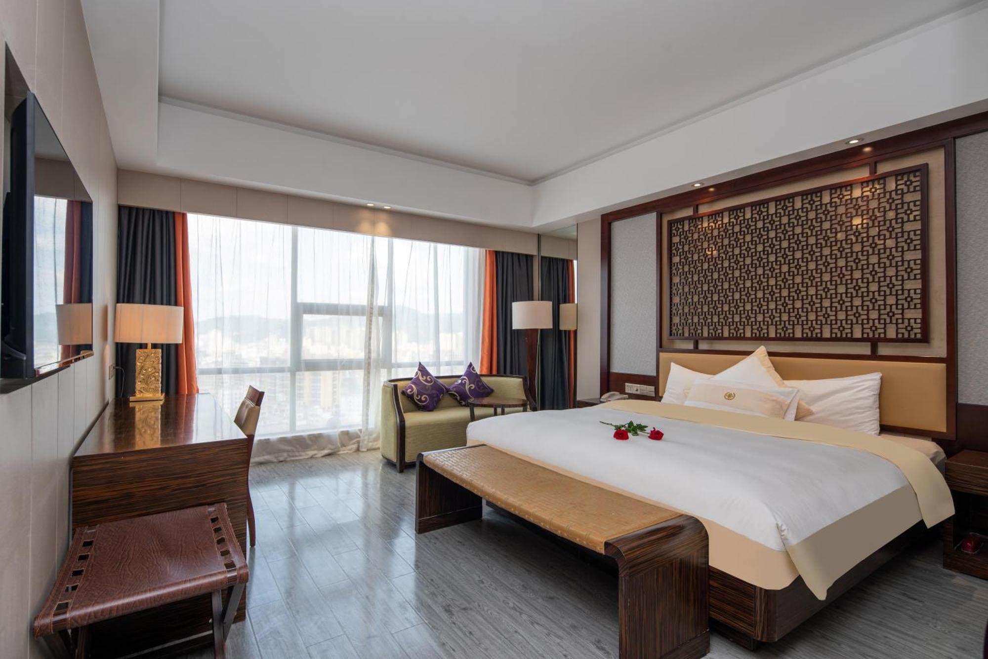 King Royal Hotel Yunfu Eksteriør bilde