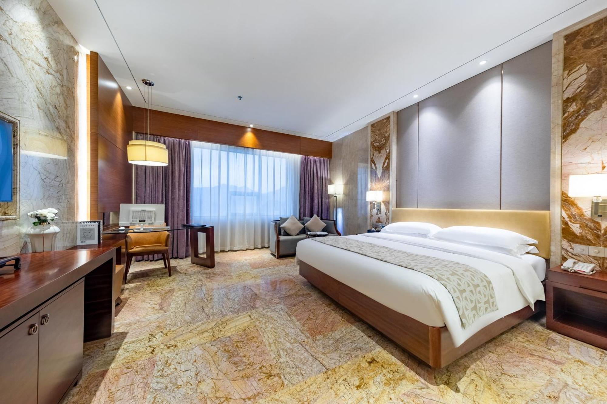 King Royal Hotel Yunfu Eksteriør bilde